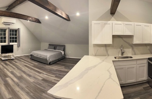 North Salem Apartment | Charming studio in tranquil North Salem with WiFi.