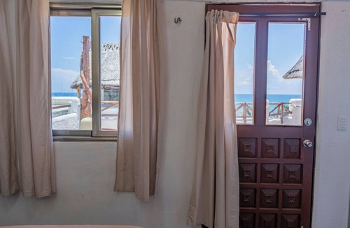 La Gloria Apartment | Charming Studio W/Rooftop – Isla Mujeres