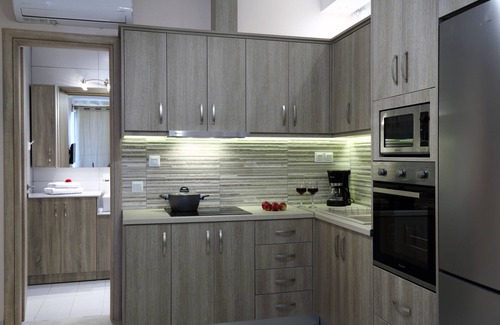 Kavallos Apartment | Charming suite Irida just few minutes from Kathisma & Mylos Beach