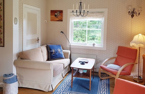 Odskolt House | Charming Swedish house in secluded location, Free Wifi, 6 pers, 3 bedrooms, Nature