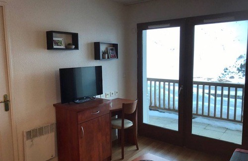 La Mongie Apartment | Charming T2 for 4 with Terrace, Pool, Fitness Room near Ski Lifts in La Mongie