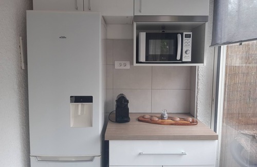 Les Bormettes Apartment | Charming T2, ground floor with 2 Terraces