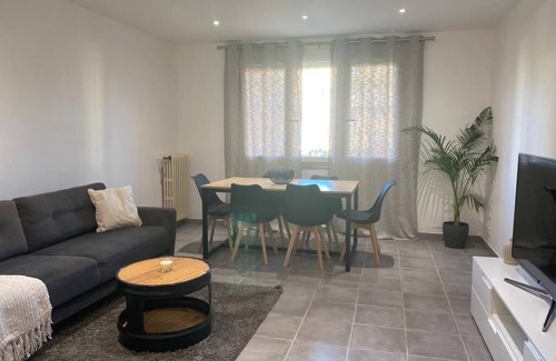 Sainte-Anne Apartment | Charming T3 in a private residence