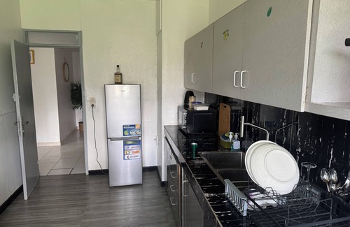 Cocody Apartment | Charming T3 Spacious Bright-Old Cocody-Centre