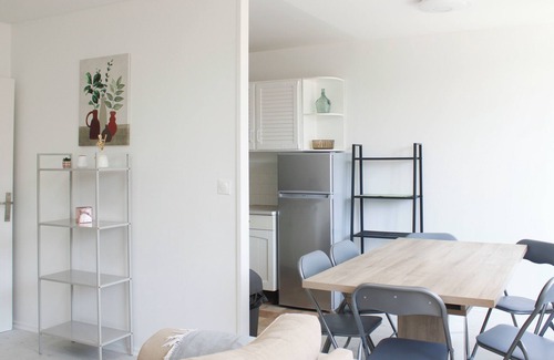 Bagnolet Apartment | Charming T3 with two balconies in Bagnolet