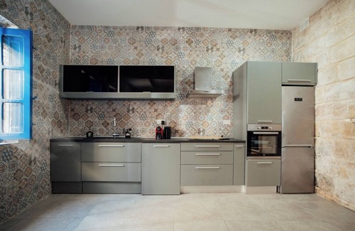 Senglea House | Charming townhome with unique details and a serene ambience.