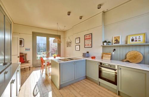 Donaghadee House | Charming townhouse with sunny garden