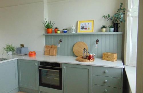 Donaghadee House | Charming townhouse with sunny garden