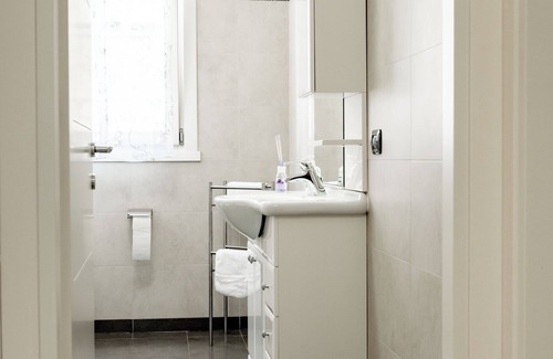 Marghera Apartment | Charming Two Bedroom Apartment