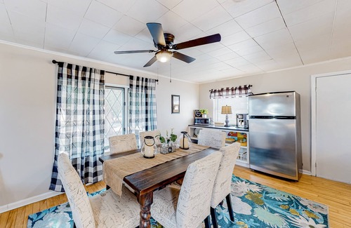 Colchester House | Charming two-story duplex with a full kitchen & grassy yard - near Mallets Bay