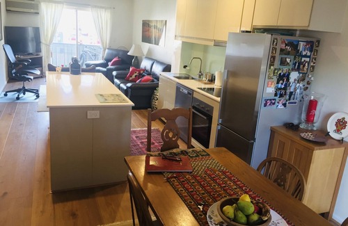 Adelaide Central Business District Apartment | Charming unit Adelaide CBD. Free secured parking
