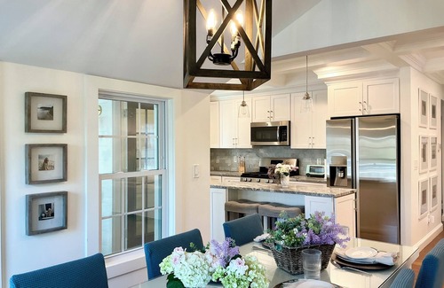Cotuit House | Charming Vacation Rental-Pet Friendly in the Heart of Cotuit-A/C and Beach Pass-Sleeps 6