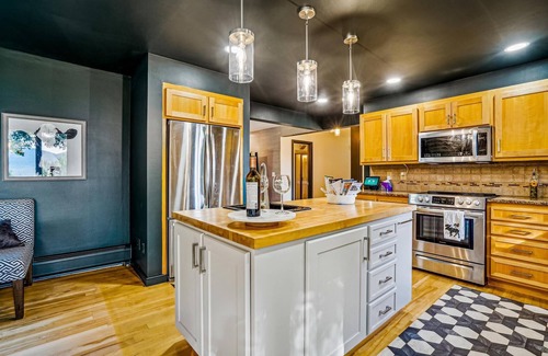 Chittenden House | Charming Vermont Retreat: Unique 4-Bedroom Home