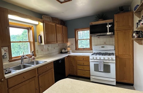 Rochester House | Charming Vermont Retreat: 2 Bedroom, 2 Bath