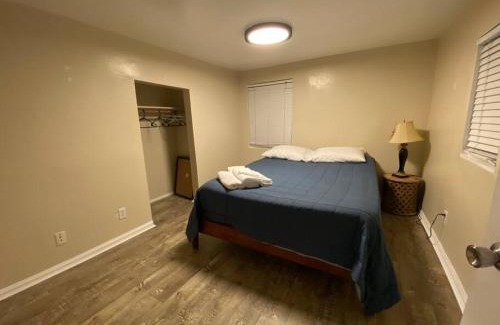 Oakland Villa | Charming Victorian Vacation Rental - Walking Distance BART