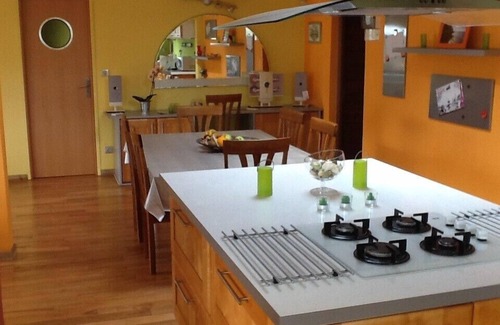 Petite-ÃŽle Villa | Charming villa for 6 adults and 2 children