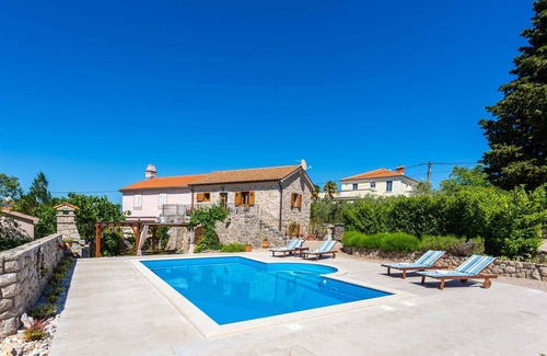 Rasopasno Villa | Charming Villa Katarina with private swimming pool