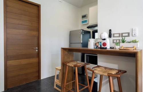 Chalong Villa | Charming villa with 2 bedrooms and WiFi, AC in tranquil Tambon Chalong