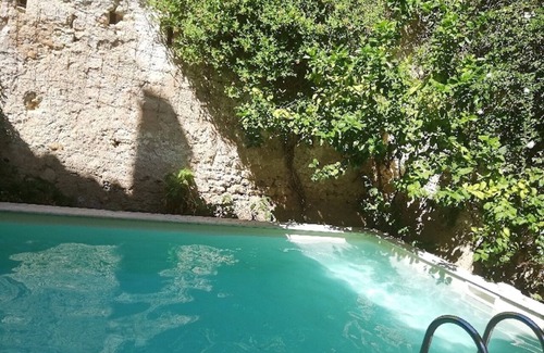 Puisserguier House | charming village house with every comfort and pool