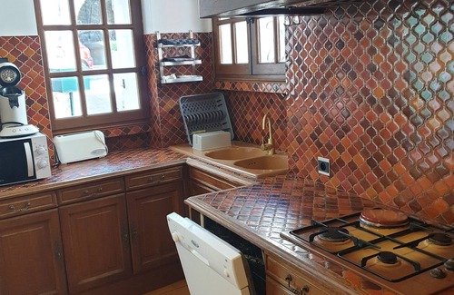 Pierrevert House | Charming village house in the heart of the Luberon