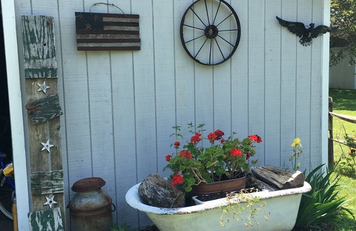 Piney Point Cottage | Charming Waterfront Escape with beach and pier for fishing and crabbing