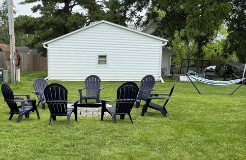 Baraboo House | Charming Wis Dells & Devil’s Lake Circus World Stay in Baraboo!