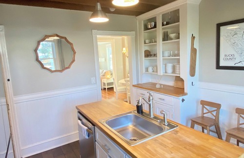 Yardley House | Charming Yardley Boro home! Just steps to restaurants, minutes to major transit