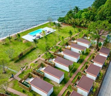 Khlong Yai Hotel | Charome Resort