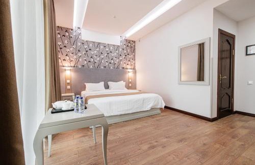 Yusufhona Hotel | Charos Family Resort