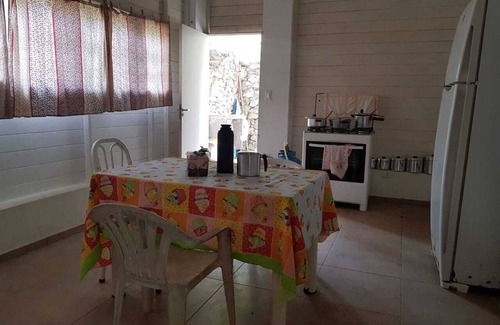 Iporanga Cottage | Chase Petar property for rent