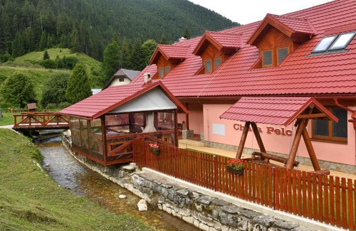 Stratena Cabin | Chata PELC