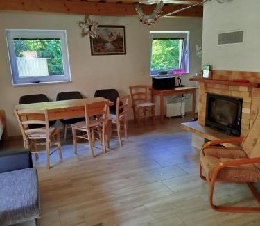 Oscadnica Ski Chalet | Chata Raztoka