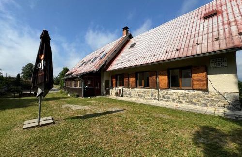 Turcianske Jaseno House | Chata Stará škola Hôrka