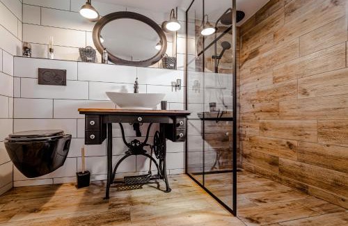 Lisnice Ski Chalet | Chata U Tří lišek - na samotě u lesa