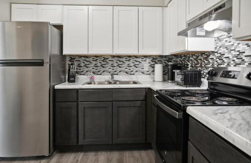 Edgemoor Apartment | Chateau 506 Stunning In Wilmington, Free Parking!