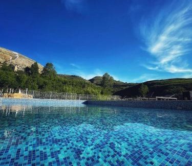 Kfardebian Hotel | Chateau D'eau Hotel