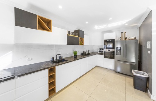 Mateh Yehuda House | Chateau Gabriel 6 BR Villa w Heated Pool