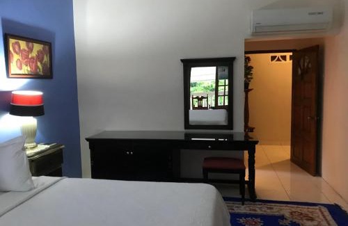 Montego Bay House | Chateau Margarita JA