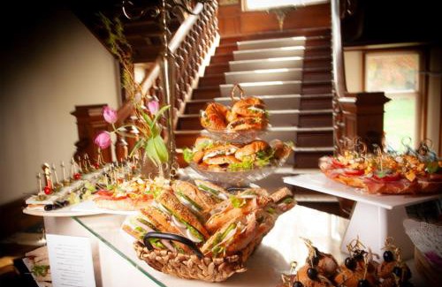 Peruwelz Bed & Breakfast | Chateau Morreau