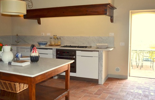 Toiano House | Chateaux in Tuscany - Historical Villa with Private Pool full of Tradition