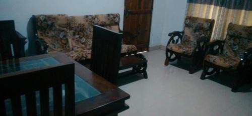 Mihintale House | Chathuni Holiday Home