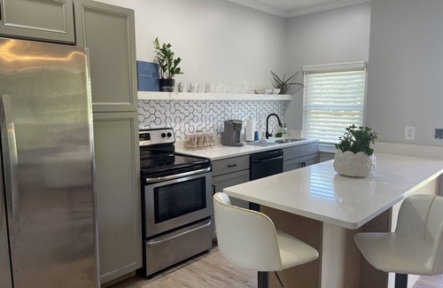 Red Bank House | Chattanooga Fully Furnished Housing