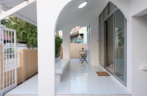 Chom Phon House | Chatuchak Art & Nature House (3-6 pers.)