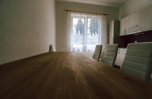 Pnovany Resort | Chaty a Apartmány Hracholusky Kemp Kosatka