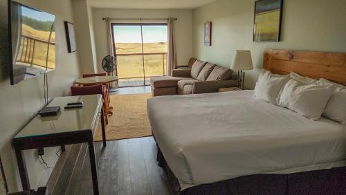 Long Beach Hotel | Chautauqua Resort & Conference Center