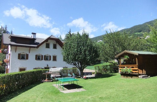 Laion Apartment | cheap apartment in St. Peter/Tal, 4 km before Ortisei