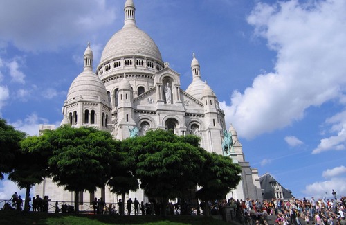 Pantin Apartment | Cheap Paris. New apartment in town house near the center.