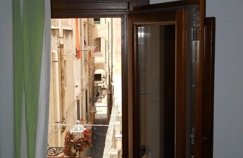 Trapani City Centre Apartment | Cheap vacation home Trapani