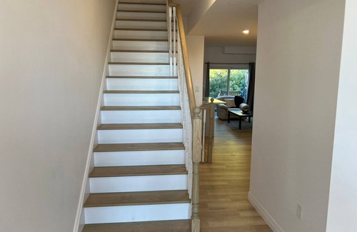Pelham House | Cheerful 2 bedroom house in a quiet neighborhood.