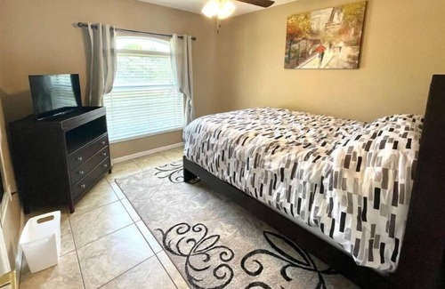 Bartow House | Cheerful 3 bedroom home with above ground pool.